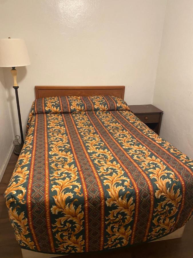 Johnston'S Motel Garberville Extérieur photo